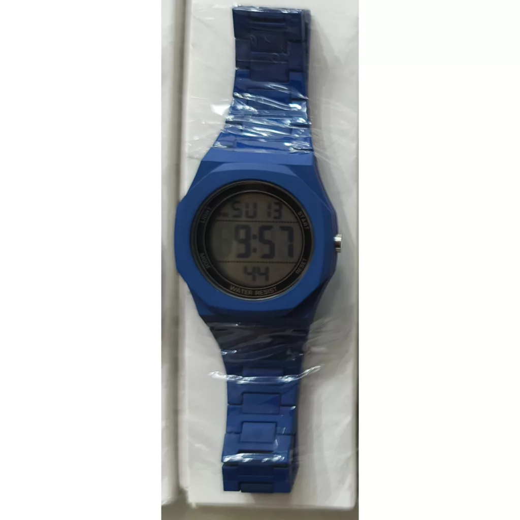 ساعت مچی دیجیتال مردانه مدل اسپرت تک زمانه بند کربنی سبک قفل مخفی کد C1