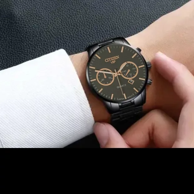 ساعت مچی عقربه‌ای مردانه کوارتز مدل کرنوگراف کد vip1