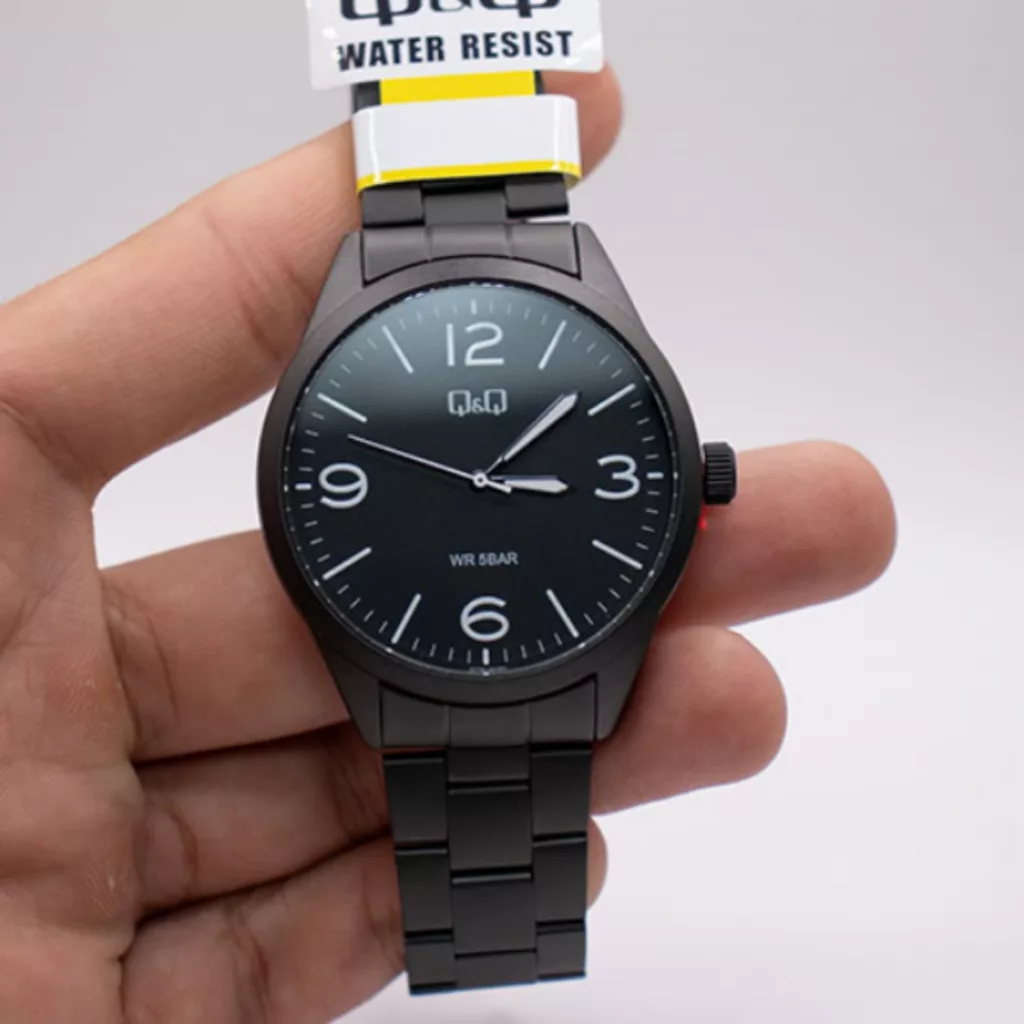 ساعت مچی عقربه‌ای کوارتز مردانه کیو اند کیو مدل Q77B-001