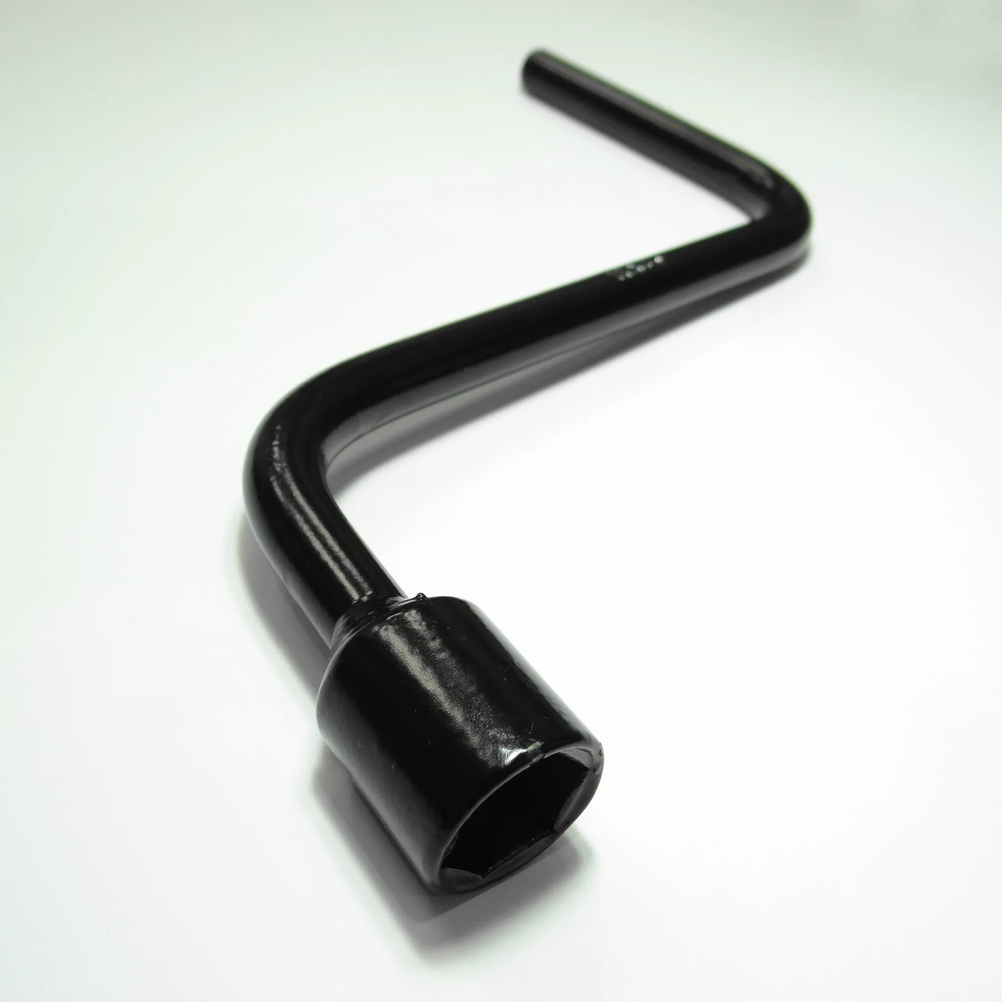 آچار چرخ مدل 31507 مناسب پژو