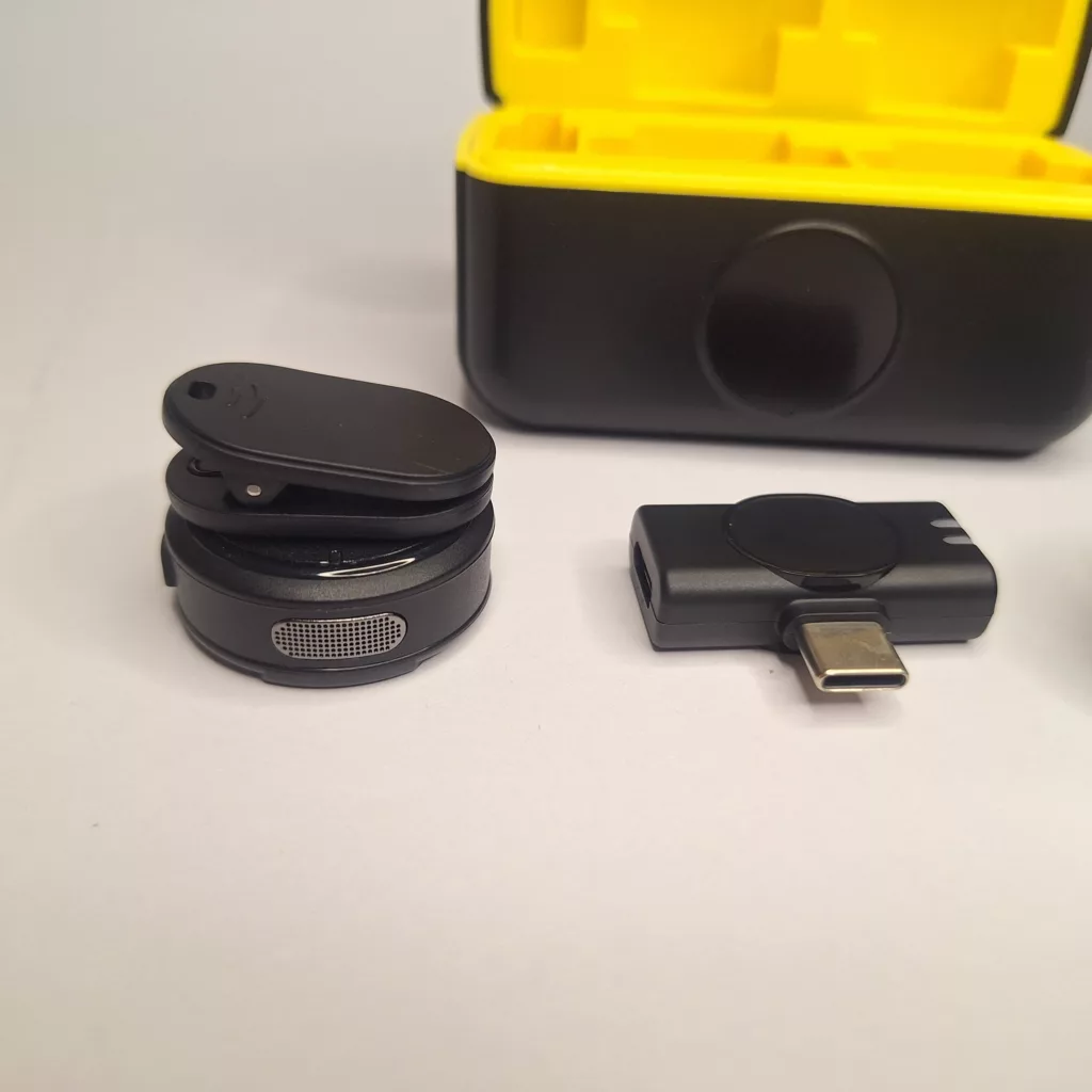 ست میکروفون بی سیم مدل pro1 با درگاه اتصال تایپ سی