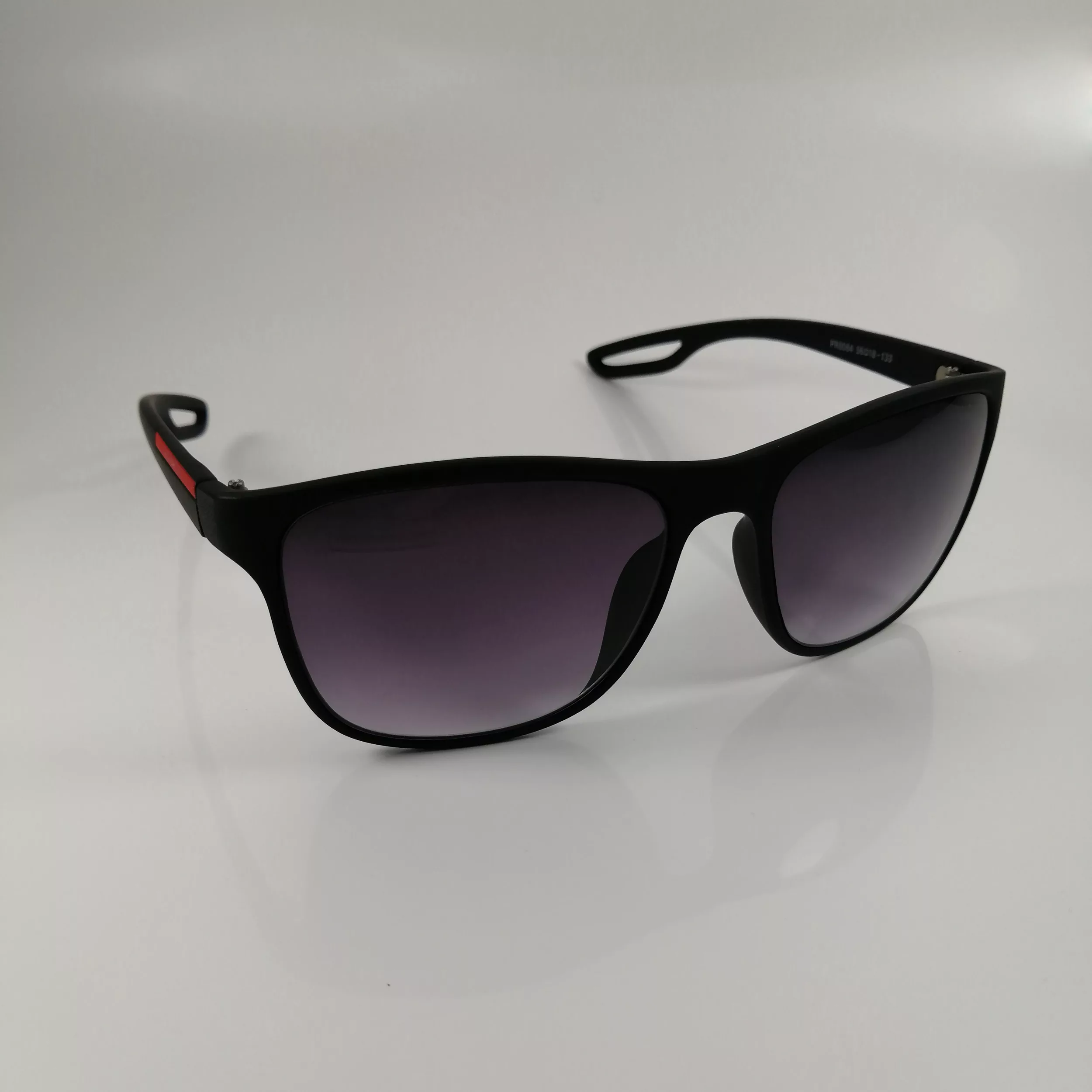 عینک آفتابی مدل Runway