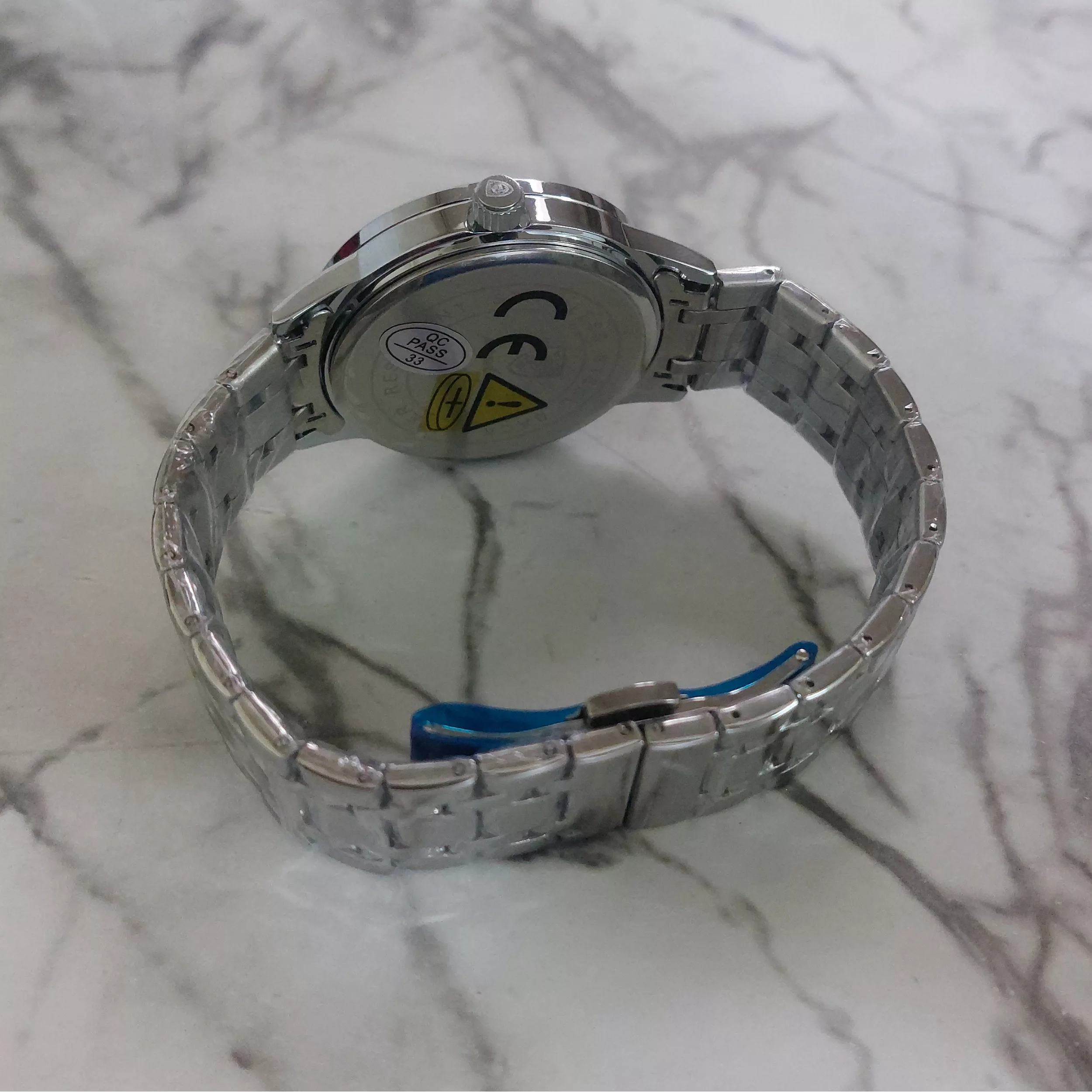 ساعت مچی عقربه‌ای کوارتز مردانه پوداگار مدل 978