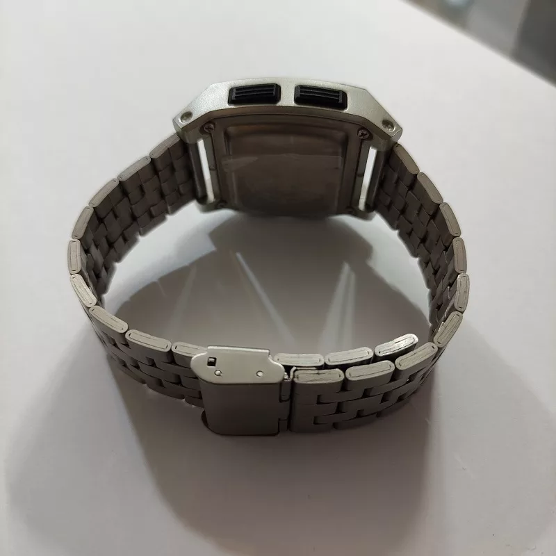 ساعت مچی دیجیتال مردانه اسکمی مدل 1368SL