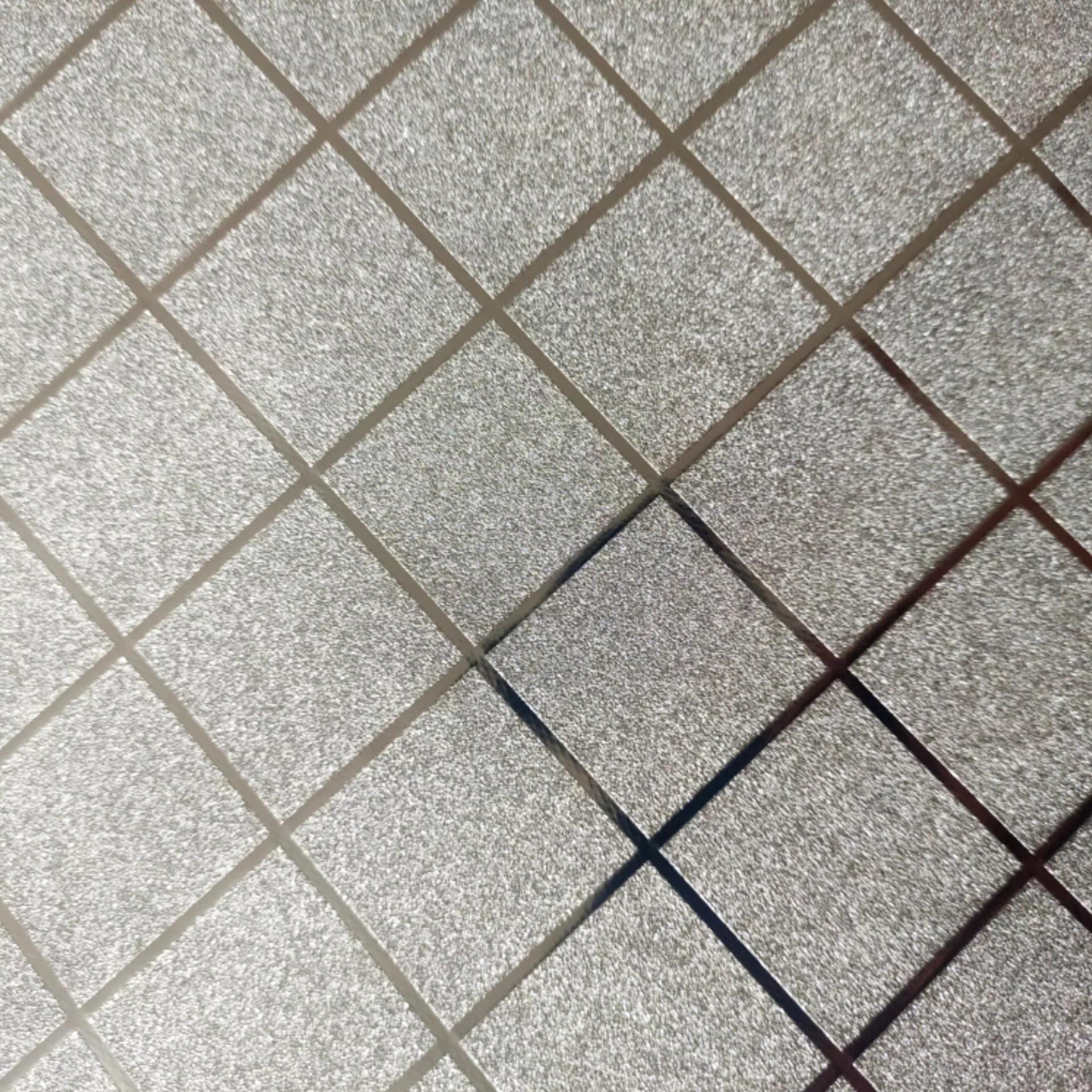 سفره 14 نفره مدل پشت نخی نقره کوب 4 خانه کد 042