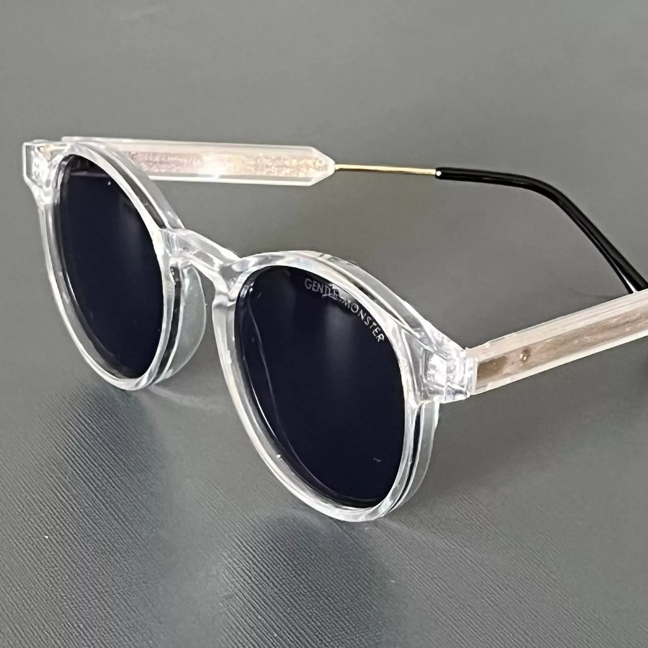 عینک آفتابی مدل گرد دسته فلزی-کائوچو