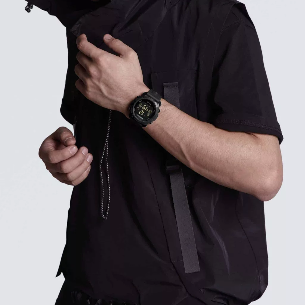 ساعت مچی دیجیتال نیوی فورس مدل NF7104BBB