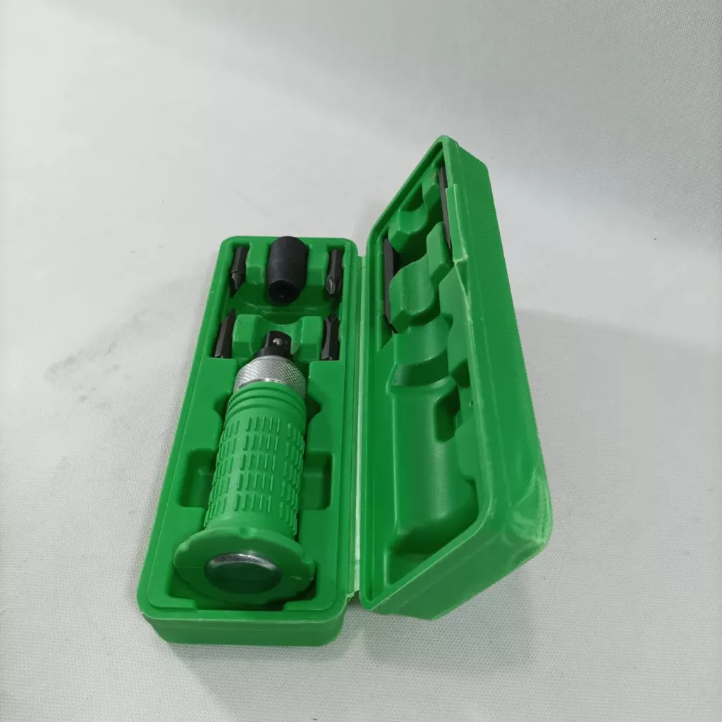 پیچ گوشتی باس مدل impact-screwdriver مجموعه 8 عددی