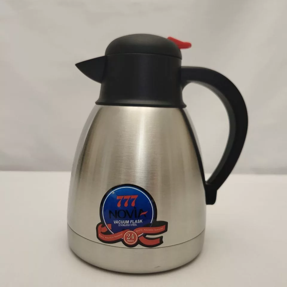 فلاسک مدل نوویا 777 گنجایش 1 لیتر