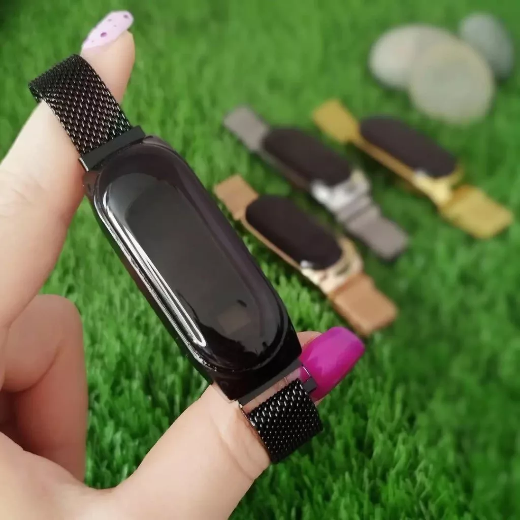 ساعت مچی دیجیتال مدل حصیری مگنتی طرح قلب Mki