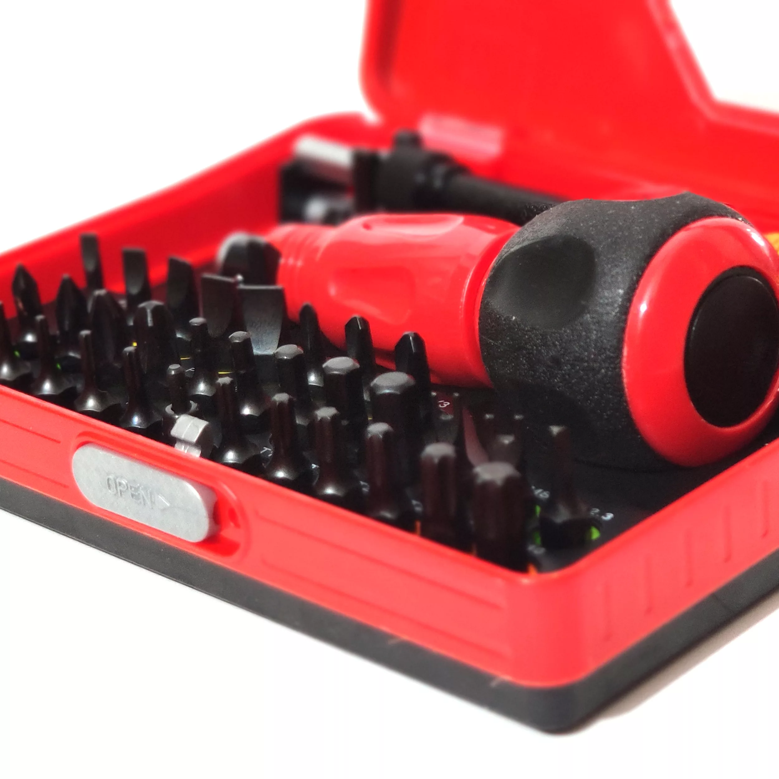 مجموعه 35 عددی پیچ گوشتی توسن مدل T814-S35