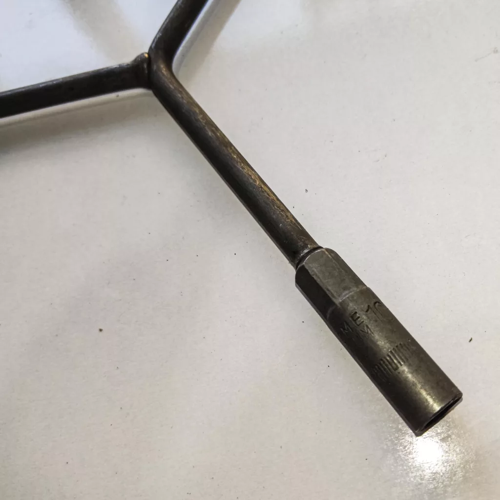 آچار بکس سه پر مدل -m12-M10-M8 سایز 8، 10، 12 میلی متر