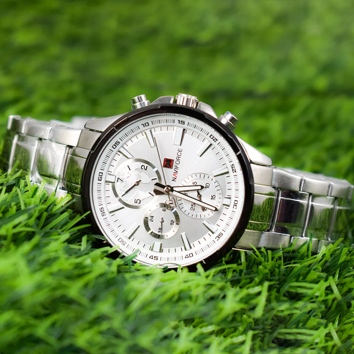 ساعت مچی عقربه‌ای کوارتز مردانه نیوی فورس مدل nf9089