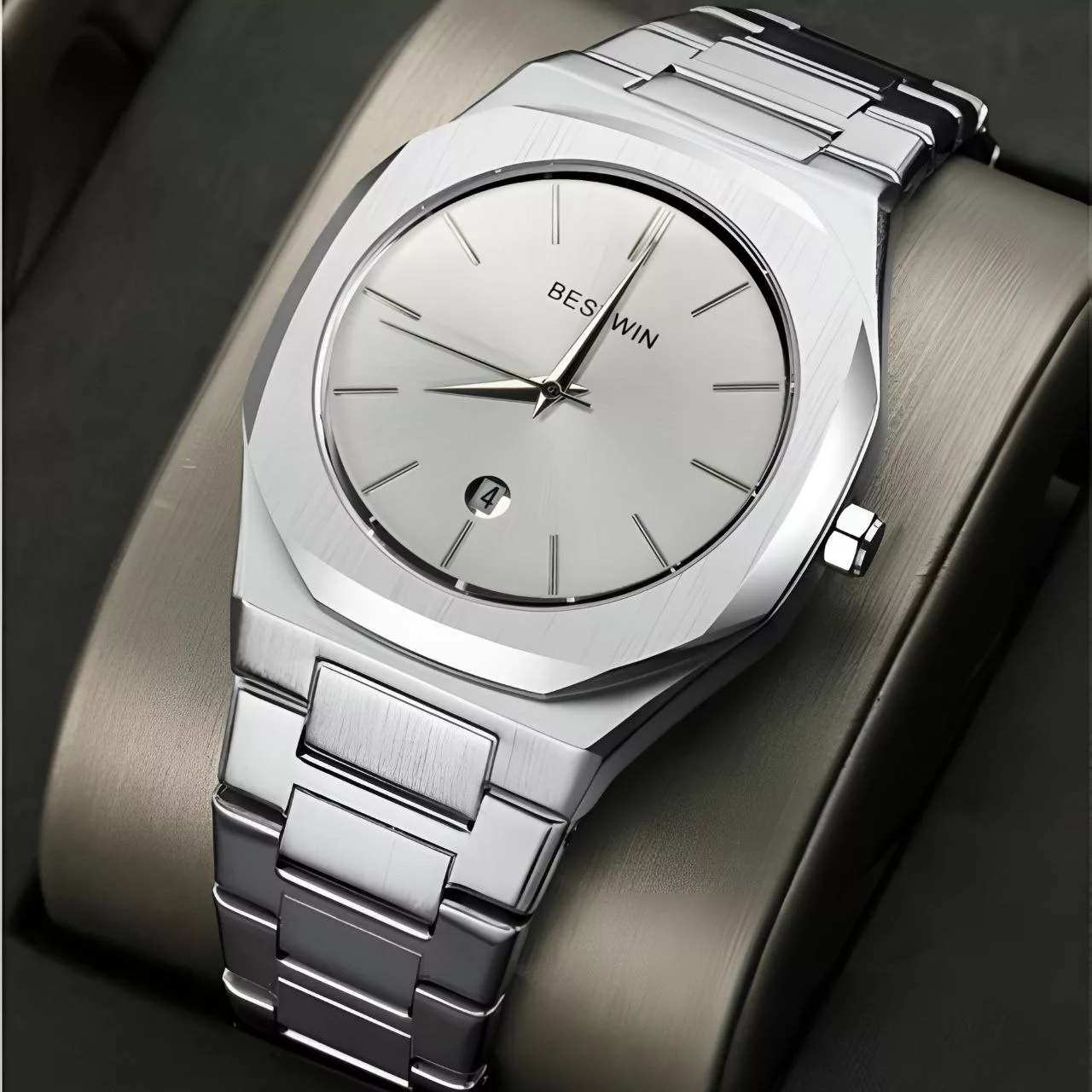 ساعت مچی عقربه‌ای کوارتز مردانه مدل کلاسیک صفحه خطی کد 008