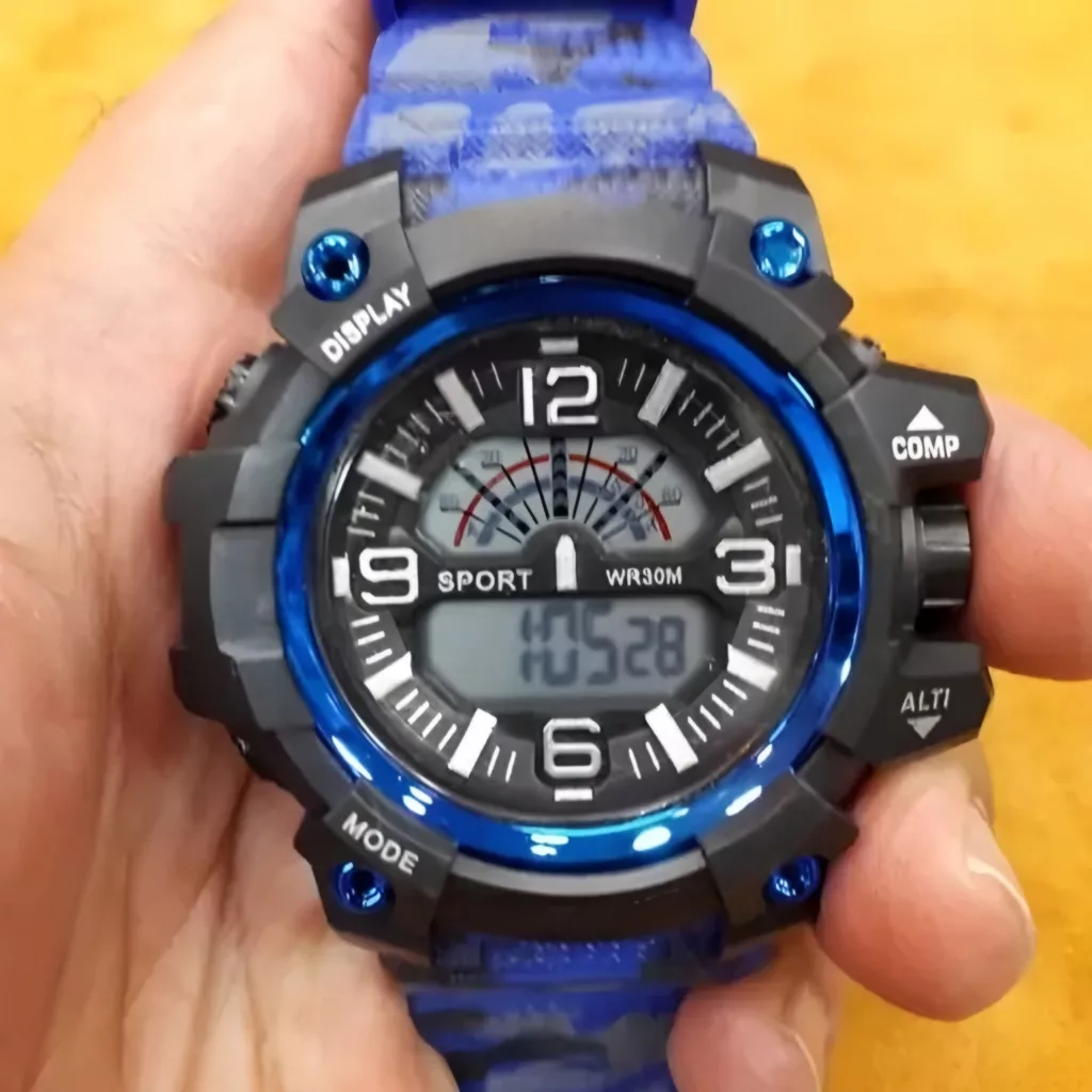 ساعت مچی دیجیتال مردانه مدل اسپرت تک زمانه کرنوگراف بند پیو کد ۱