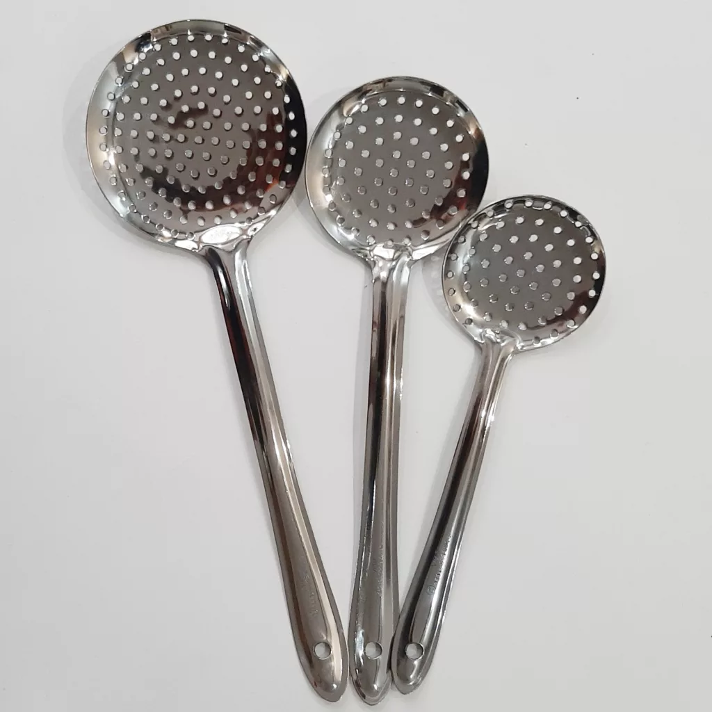 سرویس کفگیر مدل سوراخ دار هندی مجموعه 3 عددی