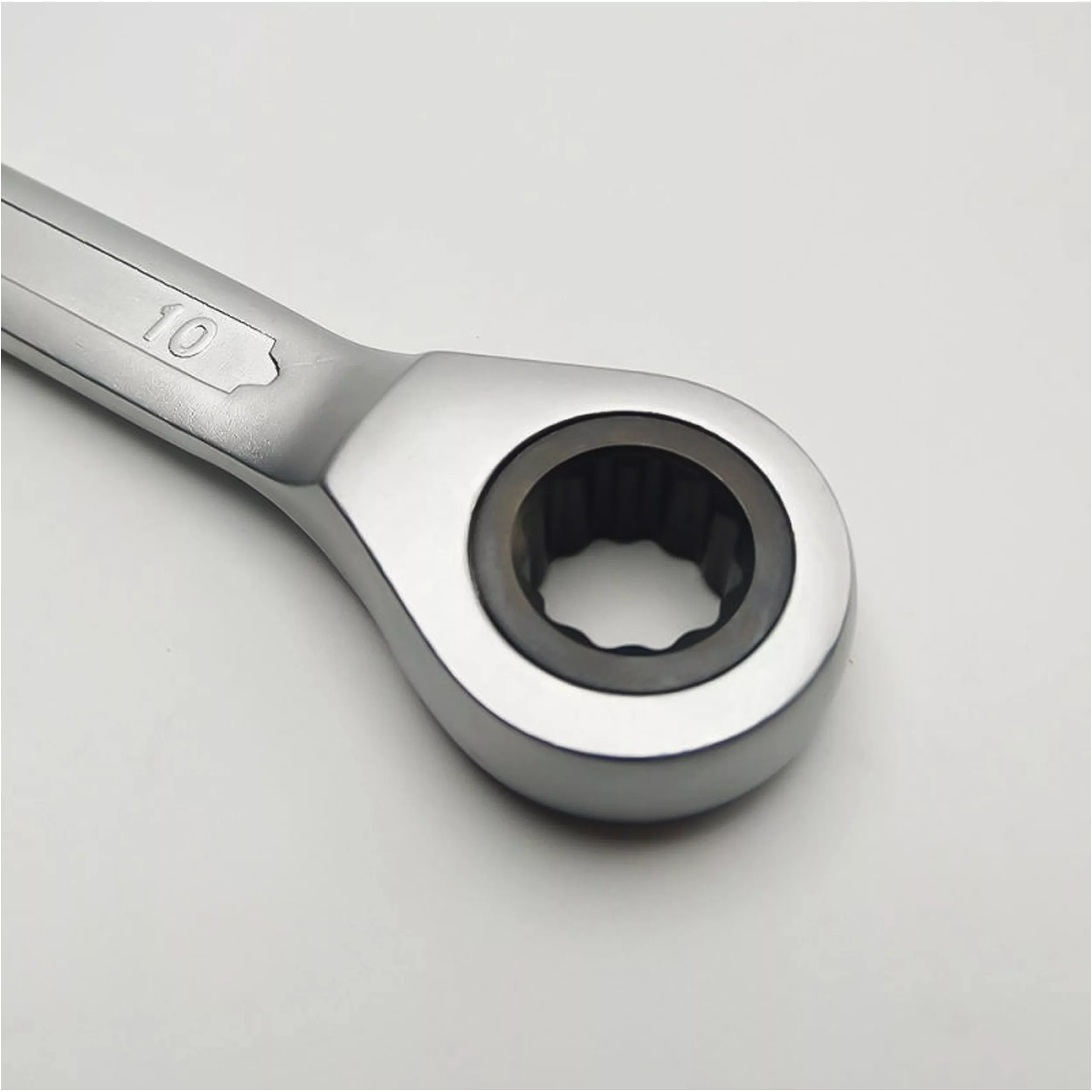 آچار یکسر تخت و یکسر رینگی جغجغه ای آزد مدل YT-10 سایز 10 میلی متر