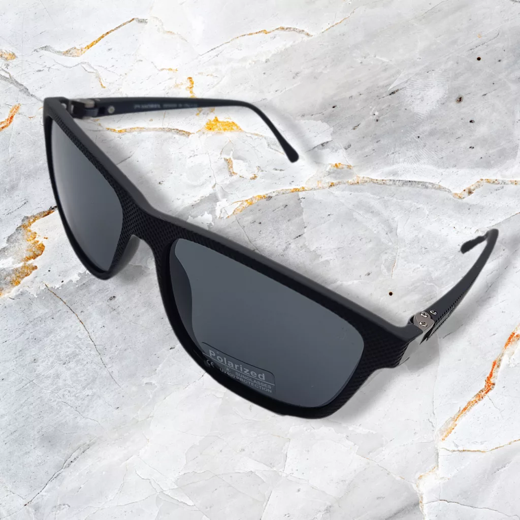 عینک آفتابی ویفرر (Wayfarer) مورل مدل P7902