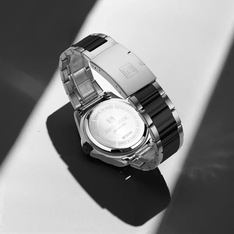 ساعت مچی عقربه‌ای کوارتز مردانه نیوی فورس مدل 9240