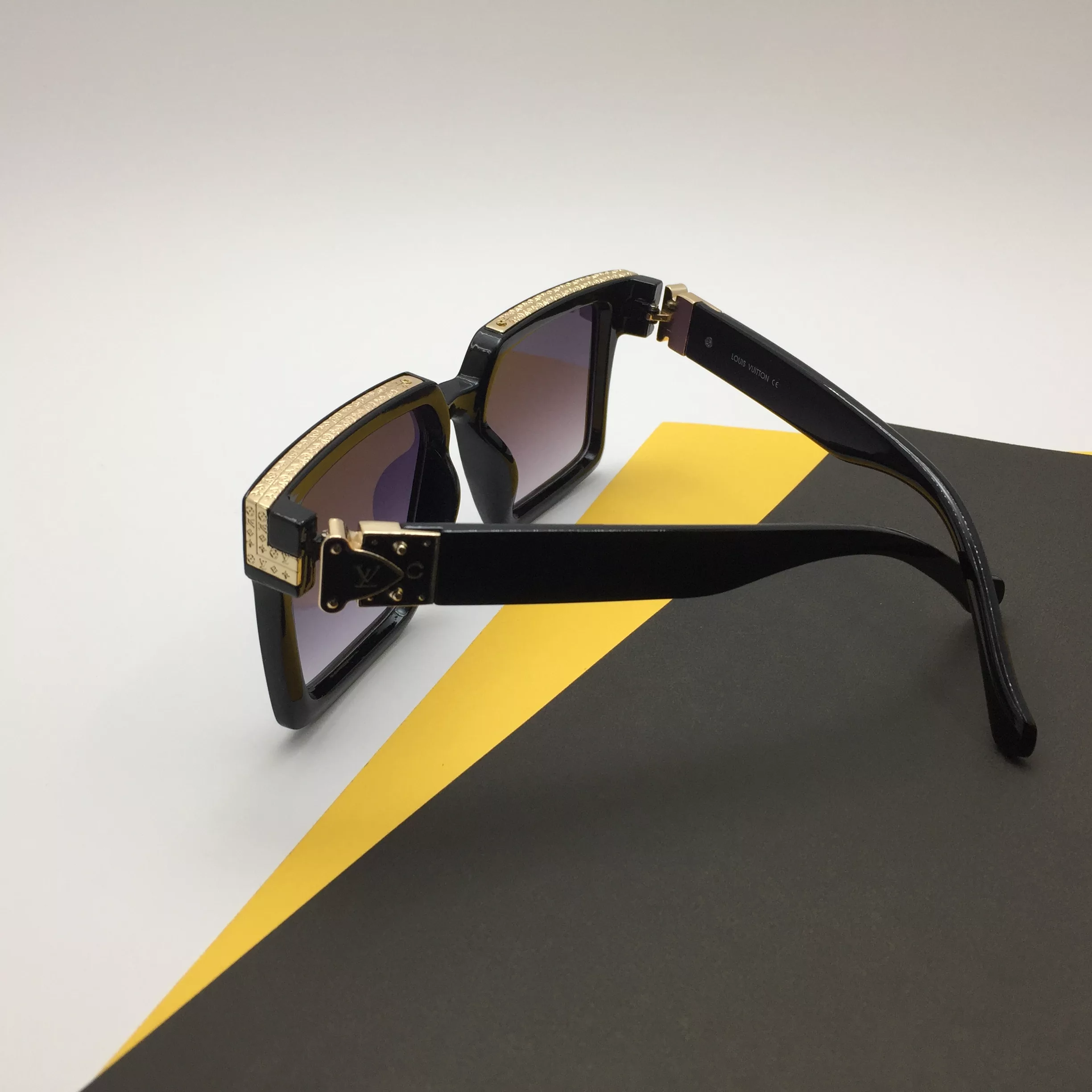 عینک آفتابی مدل 2854