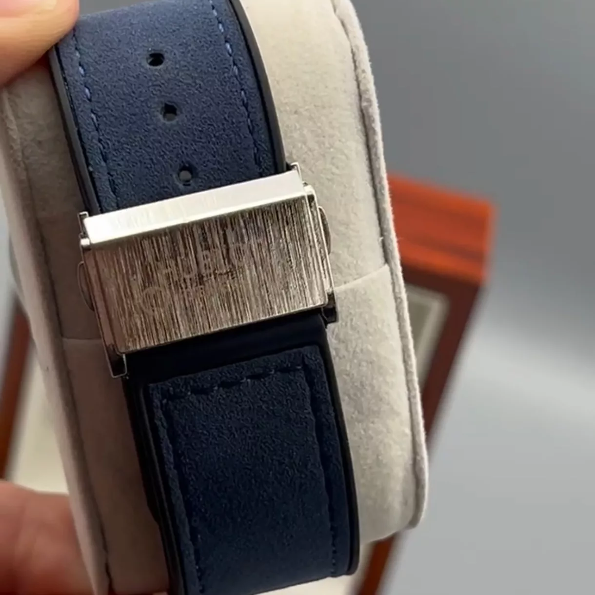 ساعت مچی عقربه‌ای مردانه مدل صفحه اسکلتون تقویم دار کد 5