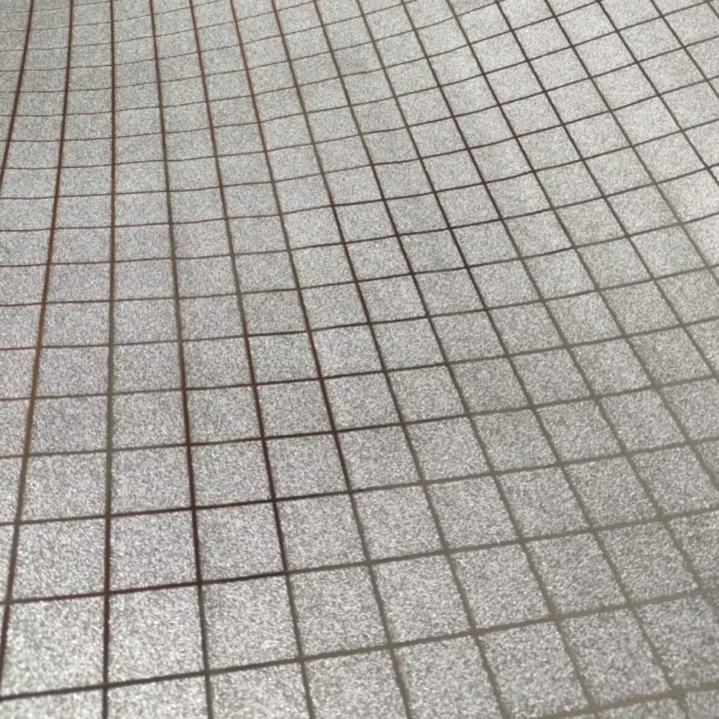 سفره 14 نفره مدل پشت نخی نقره کوب 4 خانه کد 042