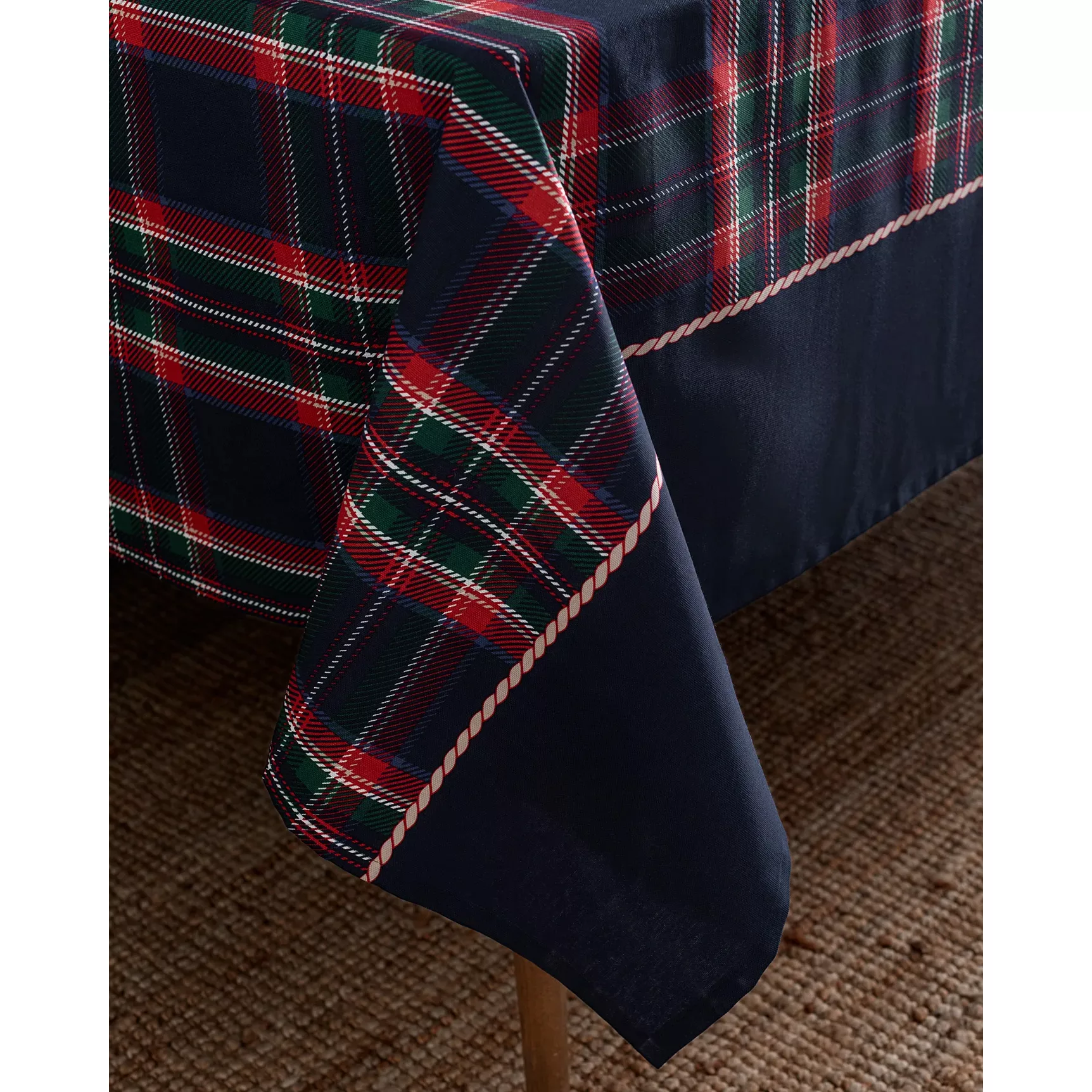 سفره هشت نفره مادام کوکو مدل Abella Laci سایز 160*160 سانتی متر