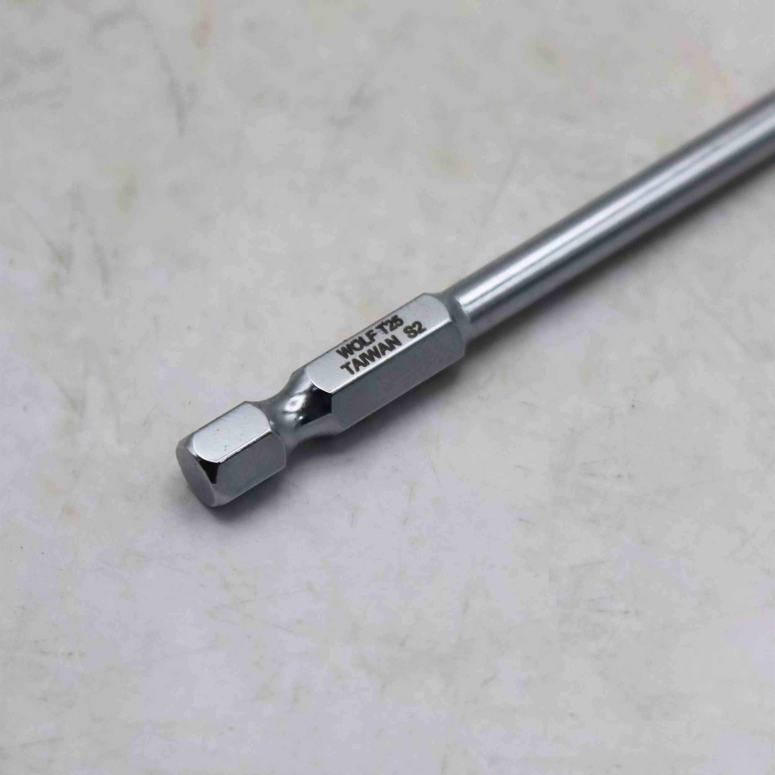 سری پیچ گوشتی ستاره ای ولف مدل بیت خور کد YP-T20/150MM سایز 15 سانتی متر