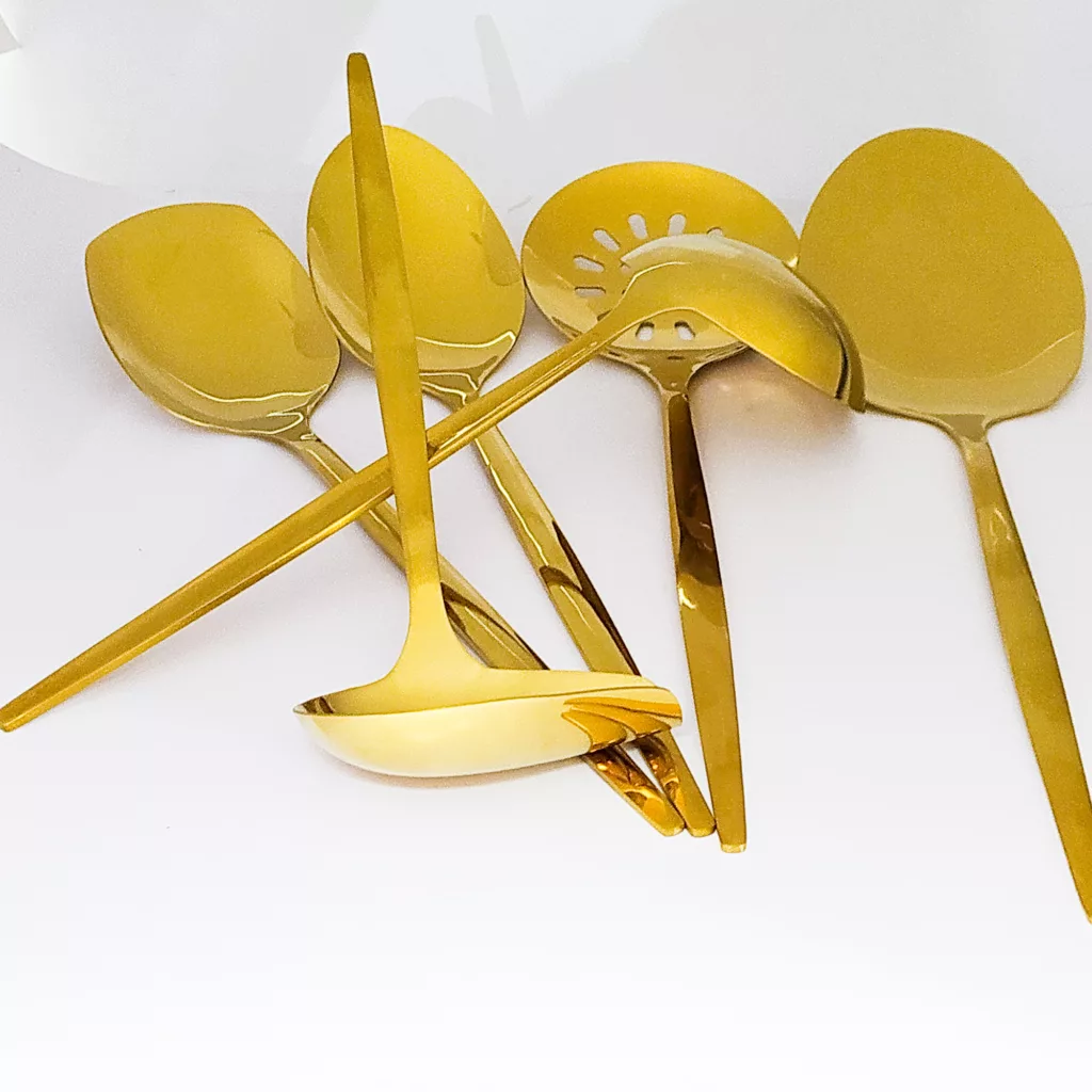 سرویس کفگیر و ملاقه 6 پارچه مدل دوناگلد