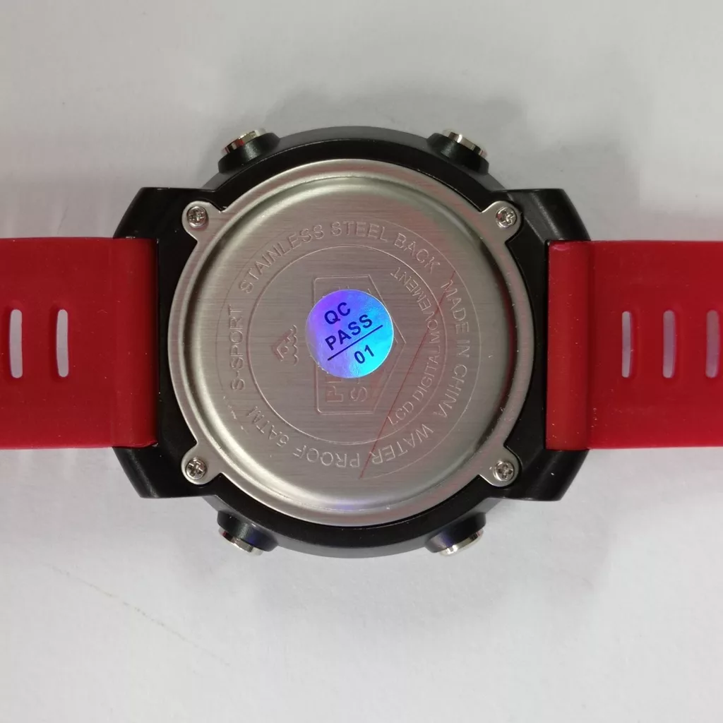 ساعت مچی دیجیتال مردانه پیائوما مدل GHE22