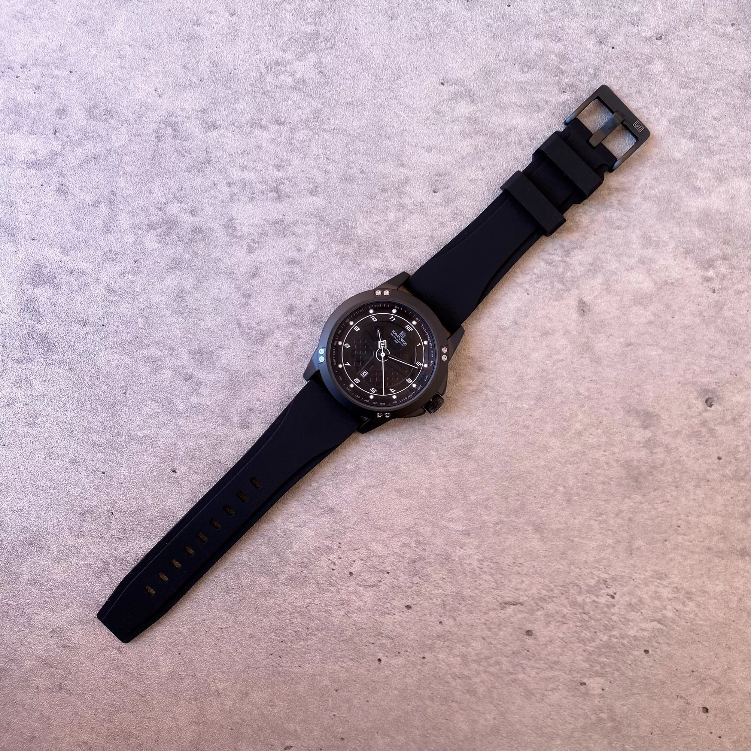 ساعت مچی عقربه‌ای مردانه نیوی فورس مدل NF8031 BWB