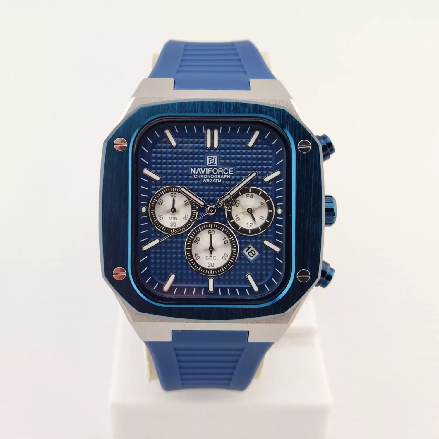 ساعت مچی عقربه‌ای مردانه نیوی فورس مدل کرنوگراف NF 8037BBS