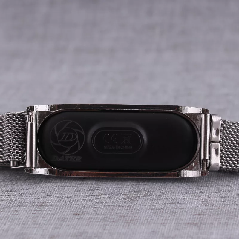 ساعت مچی دیجیتال دیتر مدل LE 3531 -NO-ME