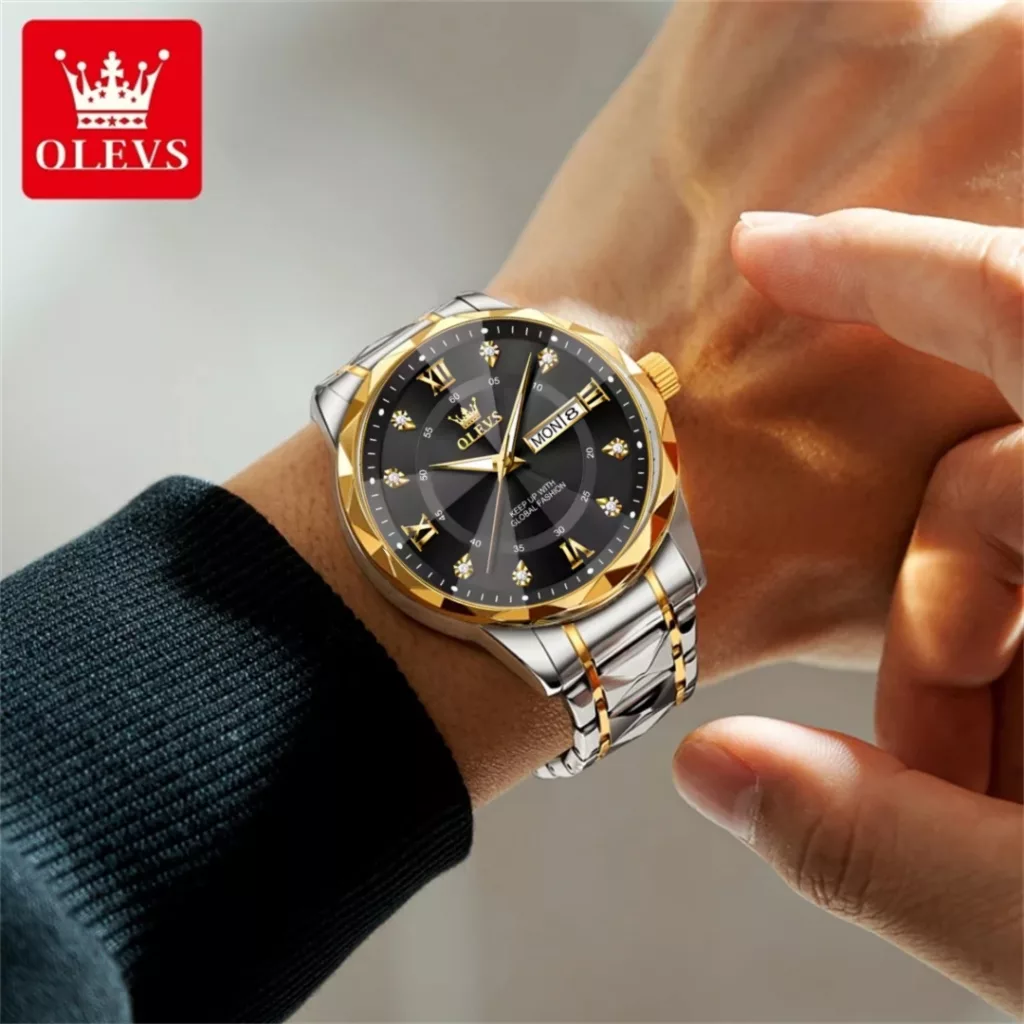 ساعت مچی عقربه‌ای کوارتز مردانه اُ لِوز مدل لوکس کلاسیک دی دیت بند طرح تراش الماسی قفل مخفی کد ۱