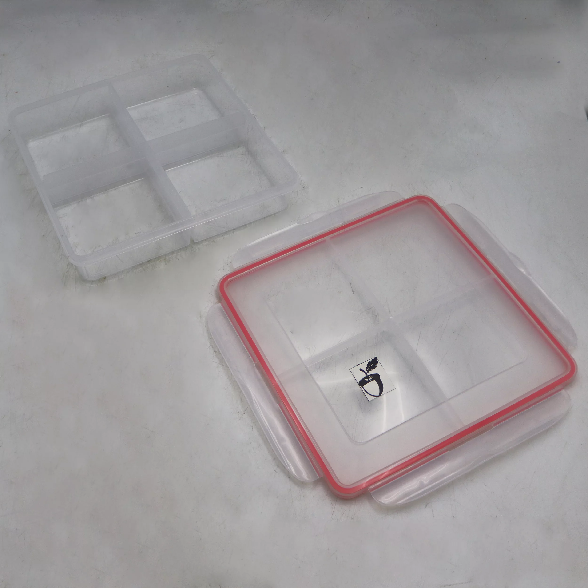 ظرف نگهدارنده مدل بلوط طرح 4 خانه کد YPLM-ORDO-22x22CM