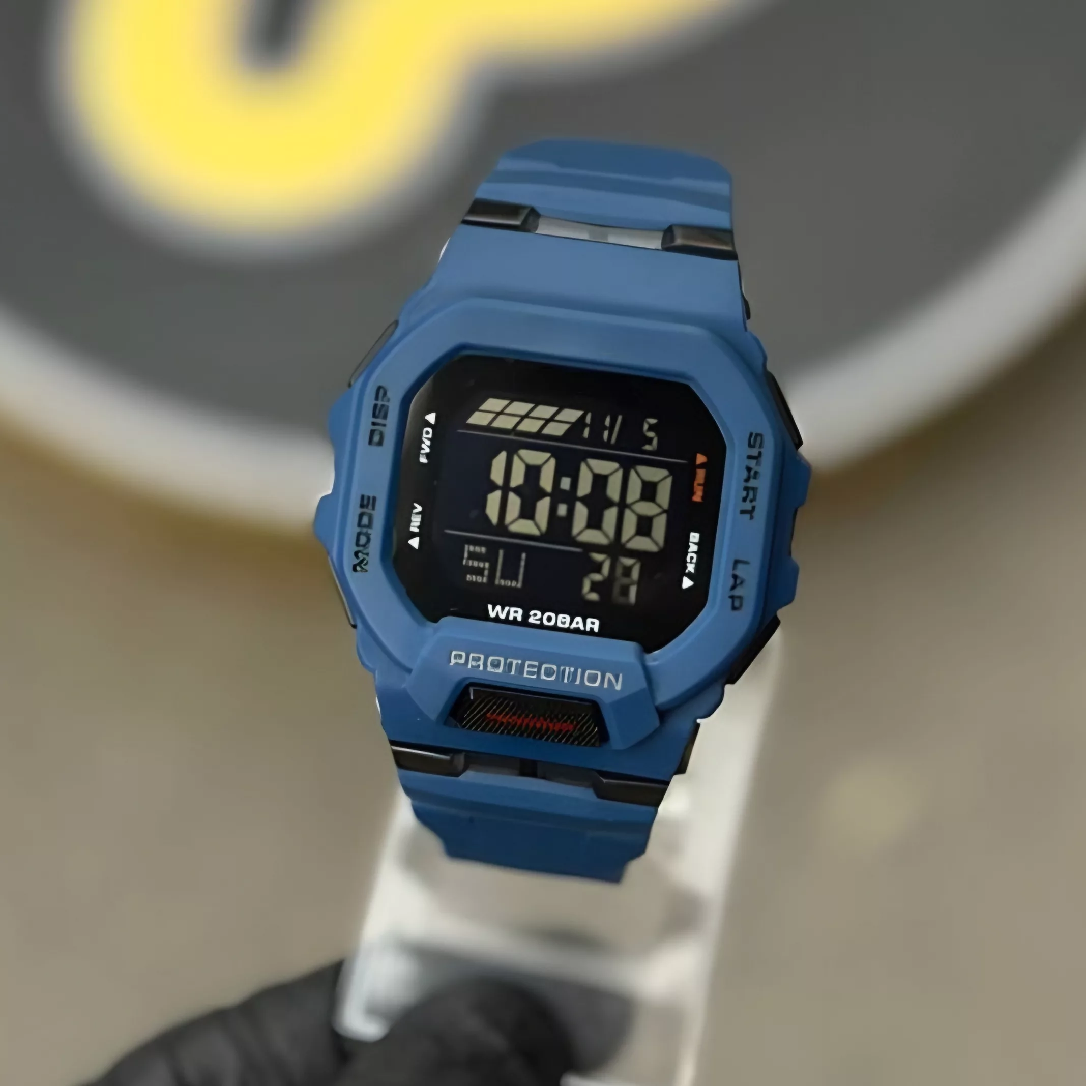 ساعت مچی دیجیتال مدل اسپرت تک زمانه بند رابر کرنوگراف کد GDB200.۶