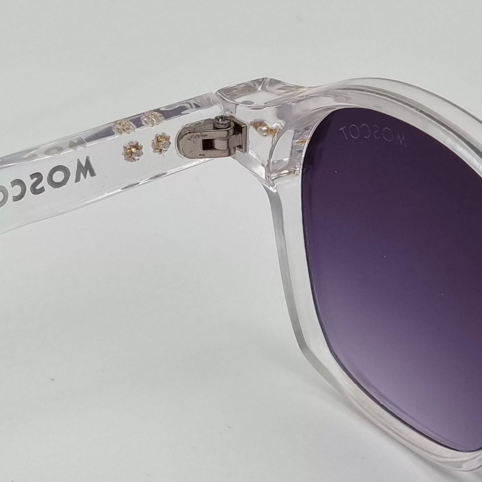 عینک آفتابی ویفرر موسکوت مدل 86013sf