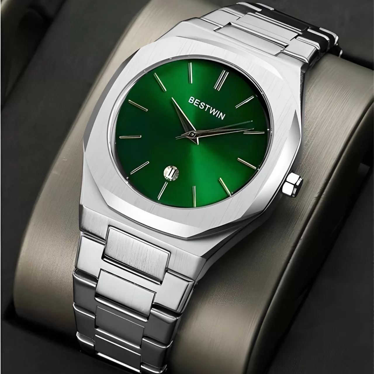 ساعت مچی عقربه‌ای کوارتز مردانه مدل کلاسیک صفحه خطی کد 009