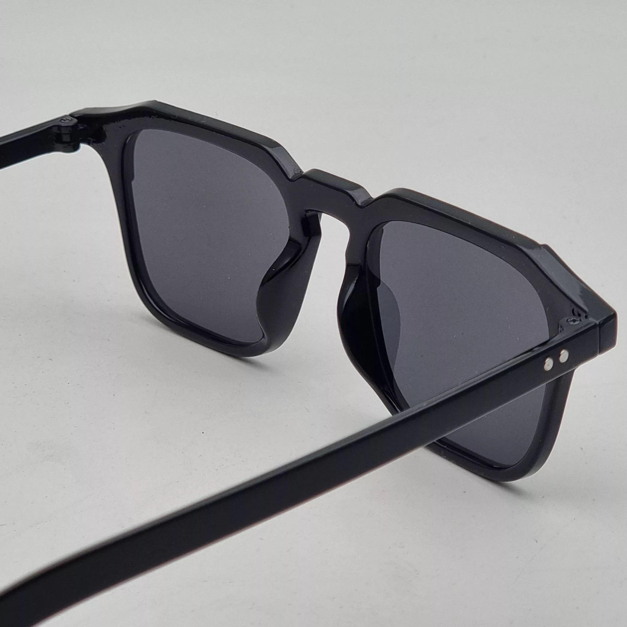 عینک آفتابی مستطیلی مدل 6M