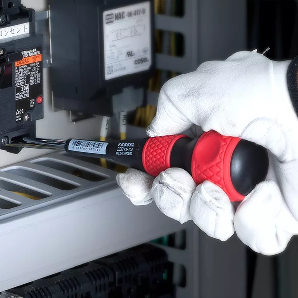 پیچ گوشتی چهارسو وسل مدل ballgrip220(PH2x150) سایز 150 میلی متر