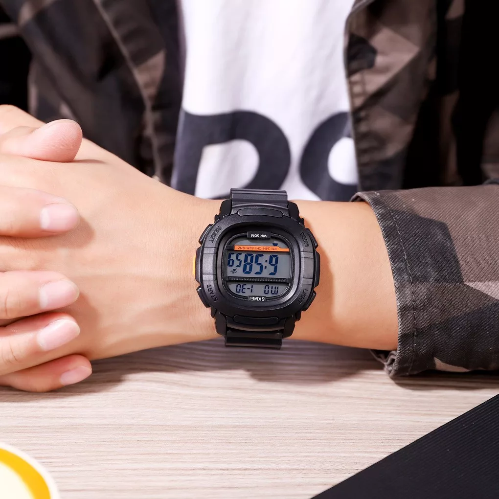 ساعت مچی دیجیتال مردانه اسکمی مدل 1657 BK
