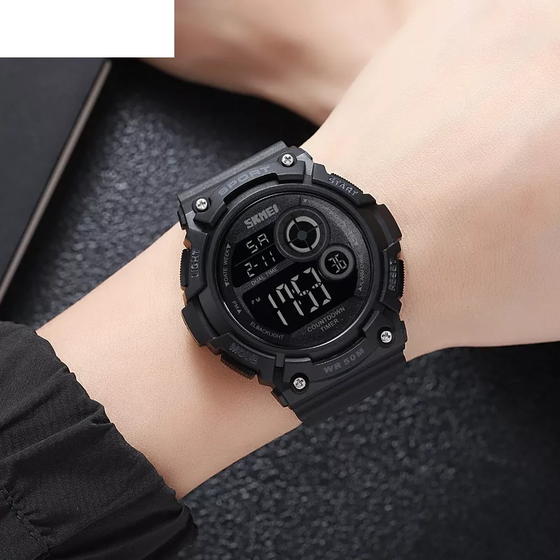 ساعت مچی دیجیتال مردانه اسکمی مدل 2017 کد 02
