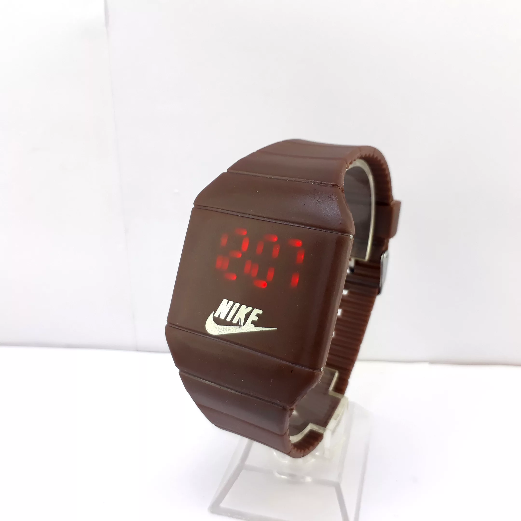 ساعت مچی دیجیتال کد 11