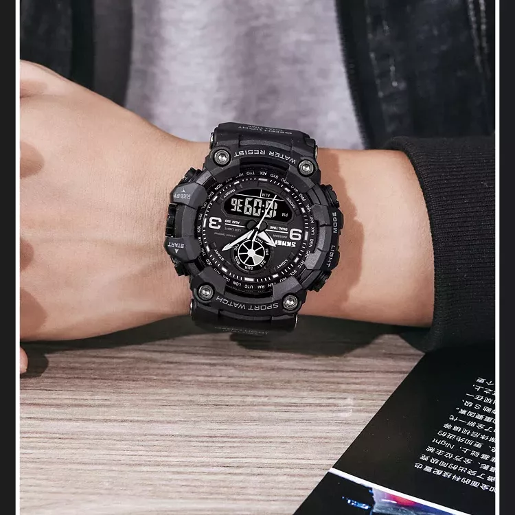 ساعت مچی عقربه‌ای مردانه کوارتز کورنوگراف اسکمی مدل 1818 BK