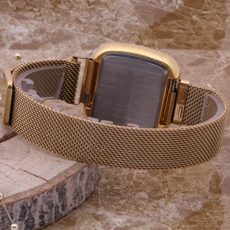 ساعت مچی دیجیتال مدل LE 3320 -TA-ME