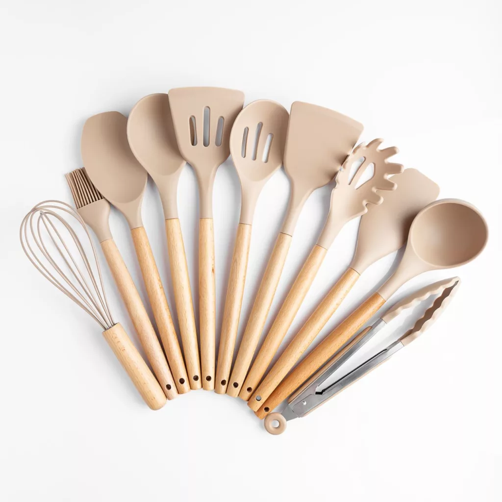 سرویس کفگیر و ملاقه 12 پارچه مدل Utensil kitchen 45