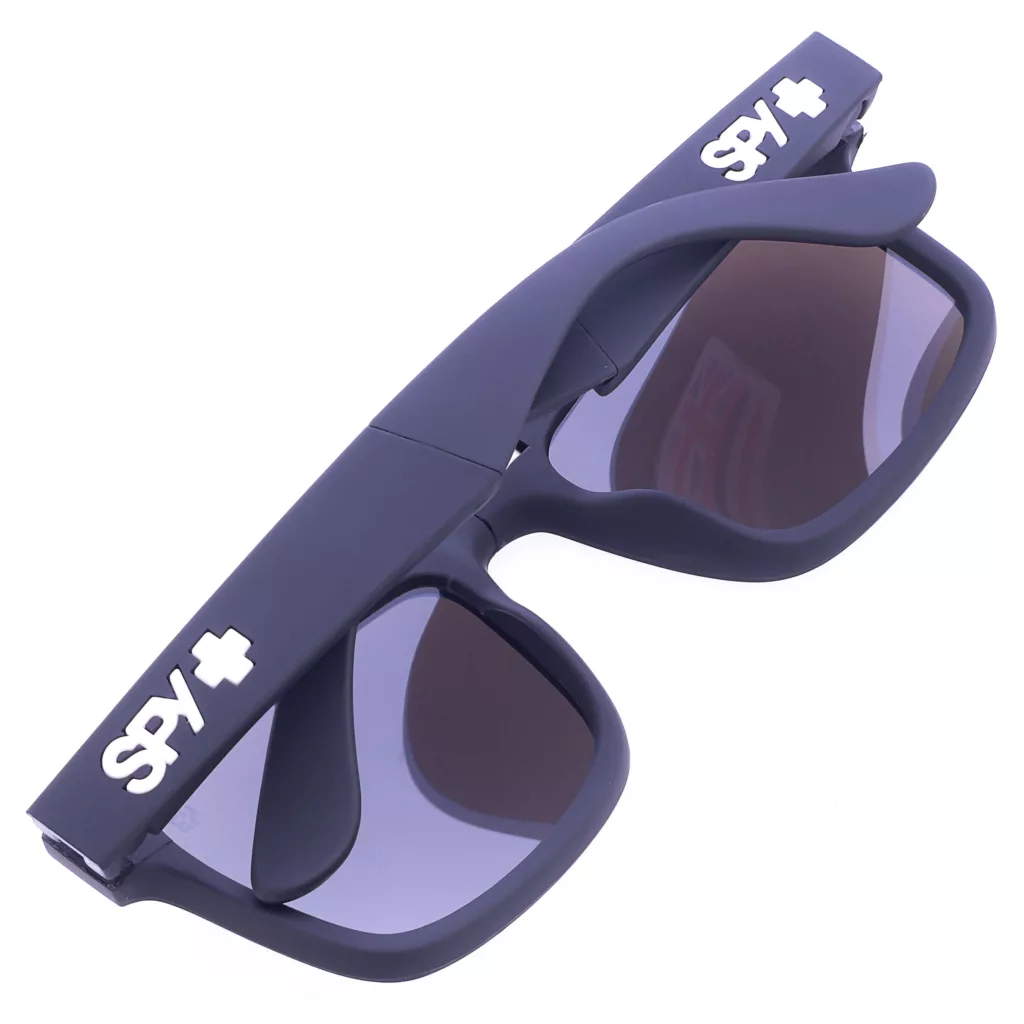 عینک آفتابی مدل py کد252102