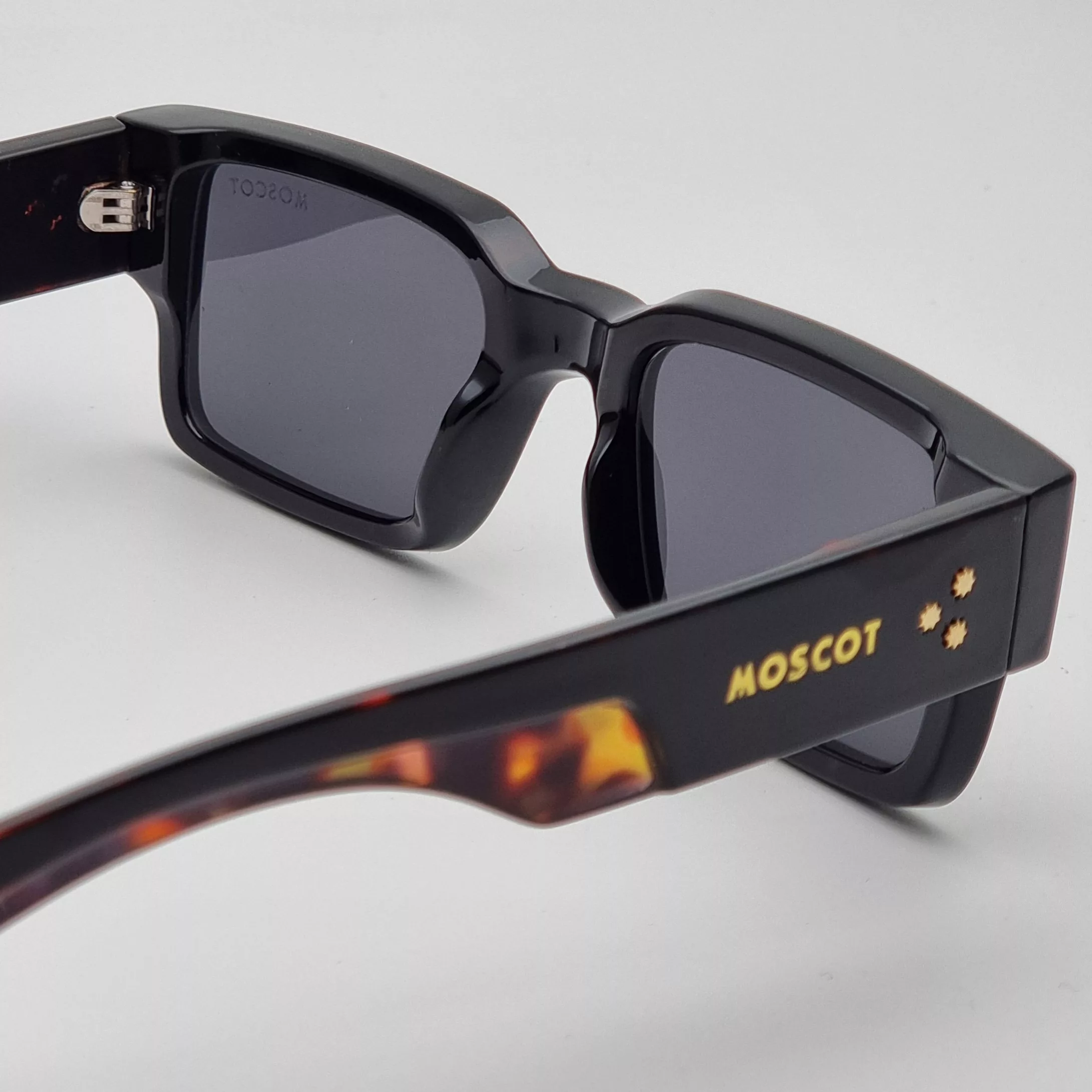 عینک آفتابی مستطیلی موسکوت مدل 86035mm