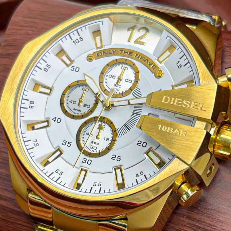 ساعت مچی عقربه‌ای کوارتز مردانه مدل ساعت شخدار بند طلایی  کوارتز مدل کلاسیک کد 870