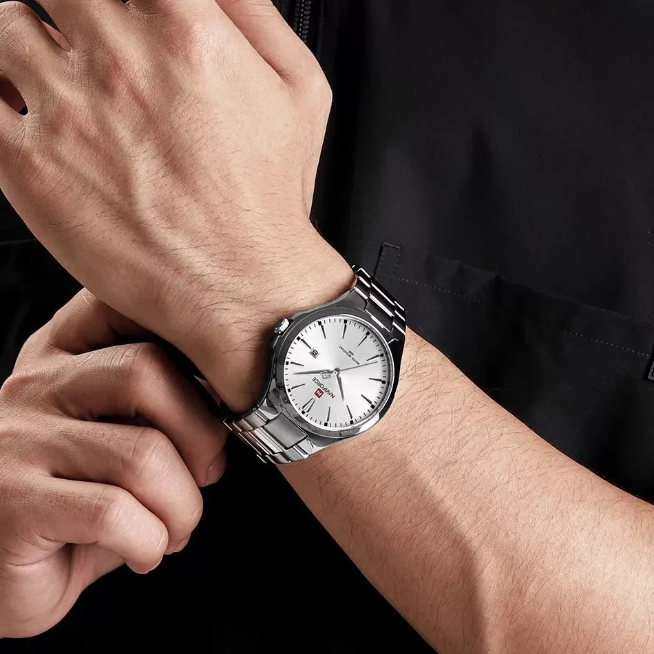 ساعت مچی عقربه‌ای مردانه نیوی فورس مدل NF9214SW